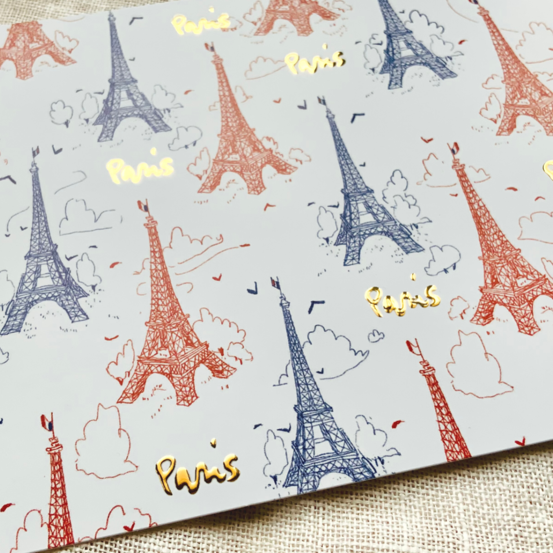 Tour Eiffel bleu blanc rouge