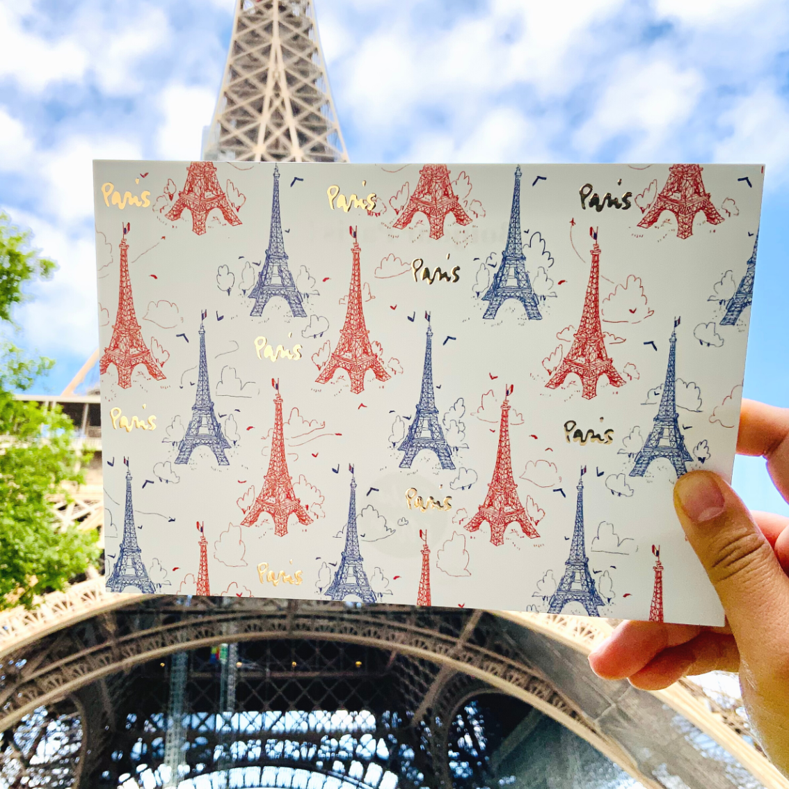 Tour Eiffel bleu blanc rouge